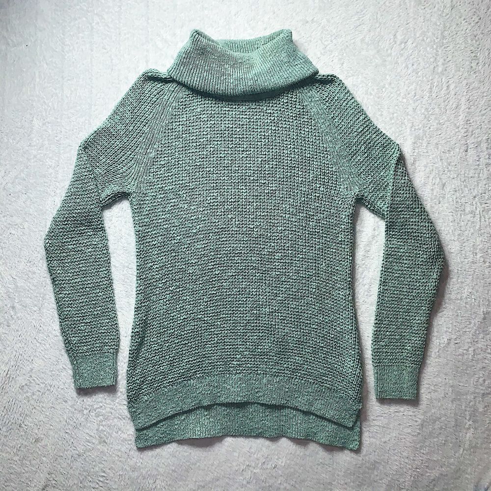 L.L.Bean turtleneck Hi Low Hem Sweater Size S